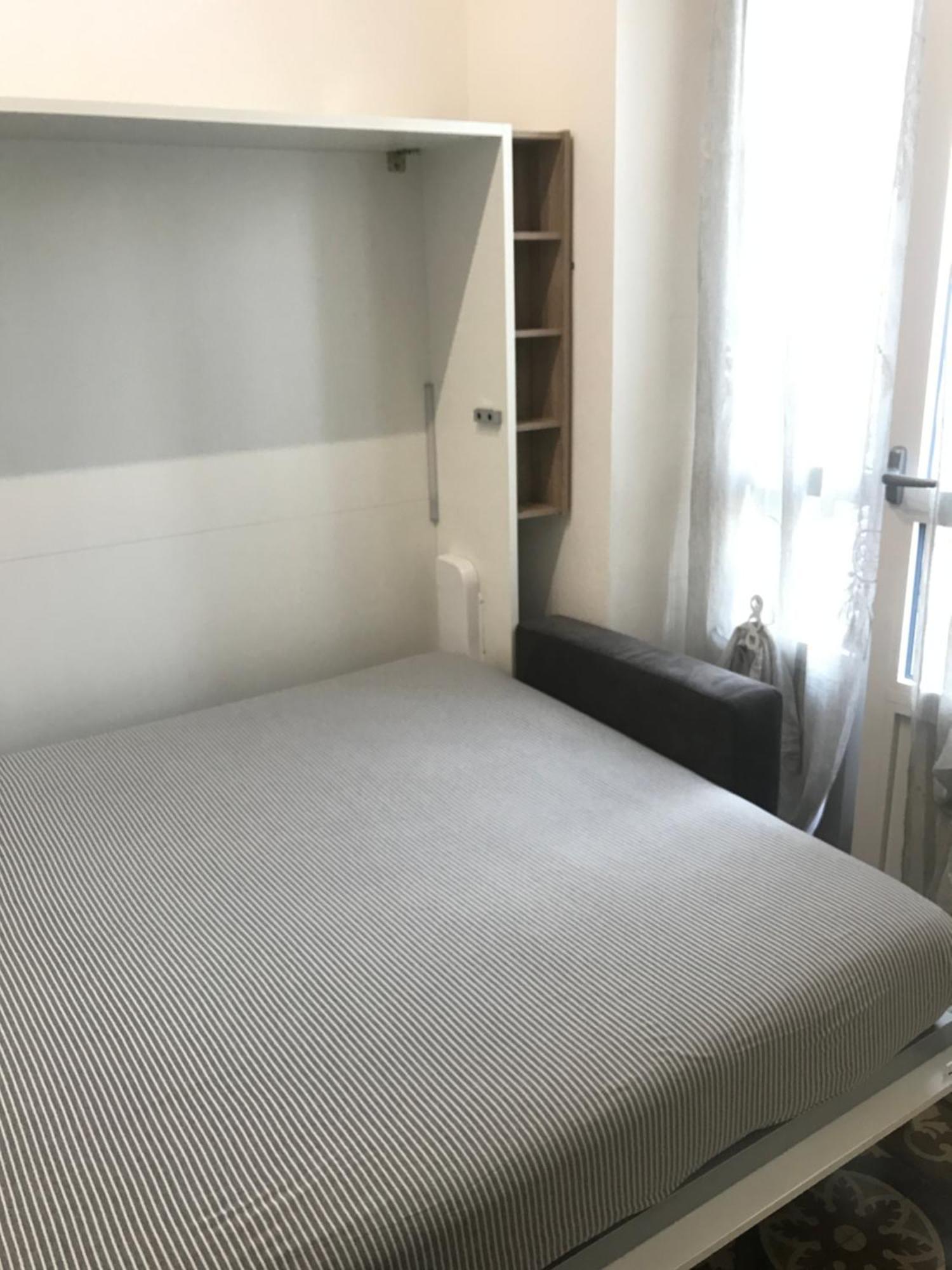 Drooms 4,0 Domotic Smart Self 24H,7 Vicino Treni Porta Susa E Centro Storico Turijn Buitenkant foto