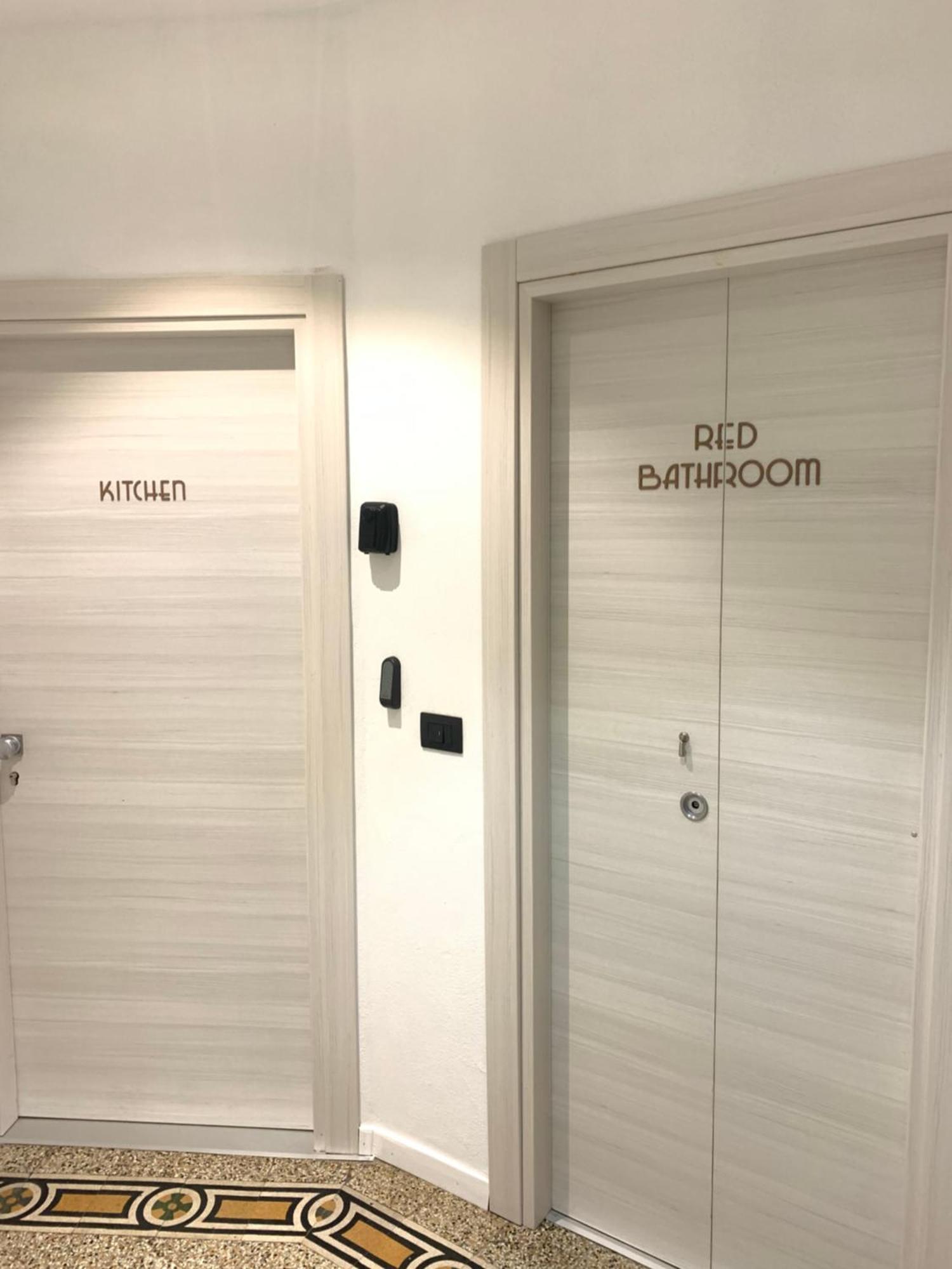 Drooms 4,0 Domotic Smart Self 24H,7 Vicino Treni Porta Susa E Centro Storico Turijn Buitenkant foto