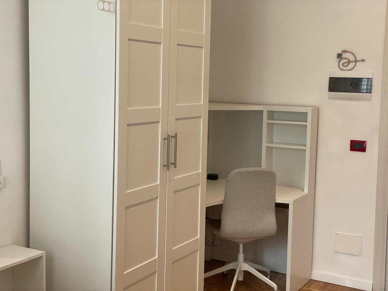 Drooms 4,0 Domotic Smart Self 24H,7 Vicino Treni Porta Susa E Centro Storico Turijn Buitenkant foto